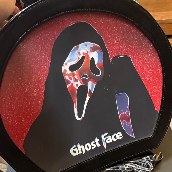 Glamlite Ghostface Collab Makeup Bag Holligram Crossbody - Picture 2 of 11